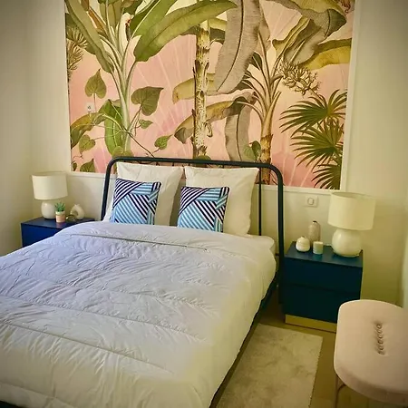 Apartament Superbe 3 Pieces - 30m De La - Terrasse - Clim - Parking Saint-Raphaël