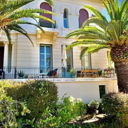 Apartment Superbe 3 Pieces - 30m De La - Terrasse - Clim - Parking